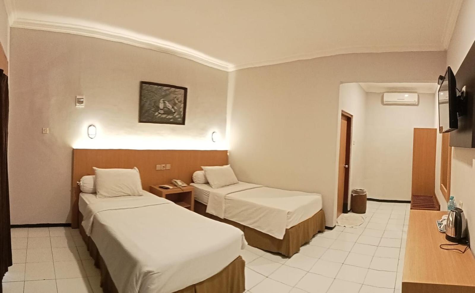 Votel Manyar Resort Banyuwangi Ketapang  Esterno foto